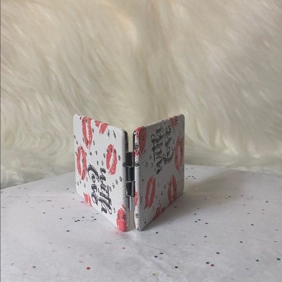 Compact Double Sided Mirror (NWOT) With love - Picture 2 of 3
